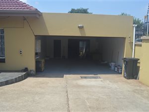 4 Bed House in Hazel Park