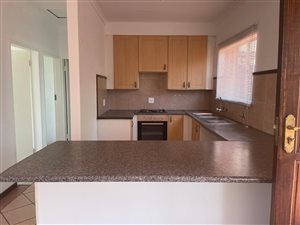 2 Bed Townhouse in Mooikloof Ridge