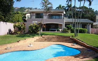 4 Bedroom House in Compensation Beach