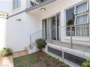 2 Bed Apartment in Riviera