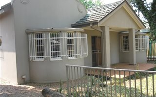 3 Bedroom House in Parktown Estate