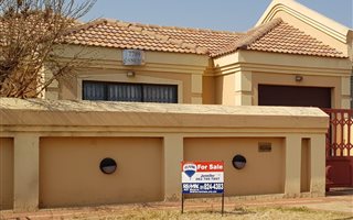 3 Bedroom House in Leondale
