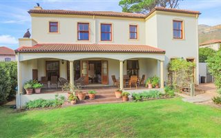 3 Bedroom House in Tokai