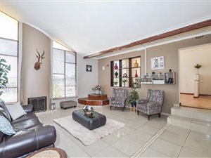 5 Bed House in Churchill Estate