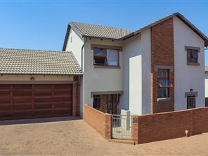 3 Bed Townhouse in Eldo View