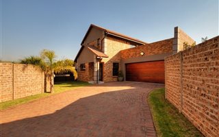 3 Bedroom Cluster in Brentwood Park