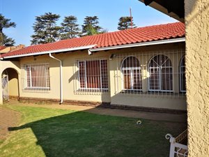 3 Bed House in Dersley