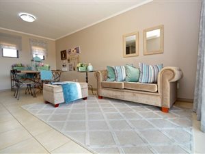 2 Bed Apartment in Fourways