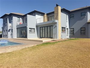 5 Bed House in Midstream Ridge Estate