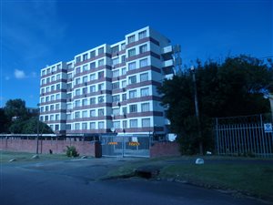 2 Bedroom Apartment in Pinetown Central