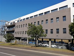 146 m² Office Space in Riverhorse Valley