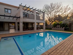 2 Bed Townhouse in Bryanston