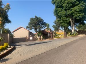 2 Bed Apartment in Newlands