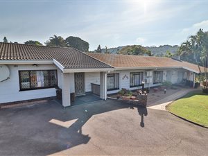 4 Bed House in Kloof