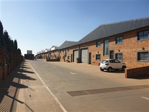 628 m² Industrial space in Brentwood Park