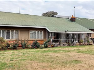 2.1 ha Farm in Stefanopark