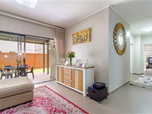 4 Bed Apartment in Kyalami AH