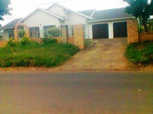 3 Bed House in Ngwelezana