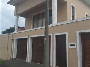 3 Bed House in Montclair