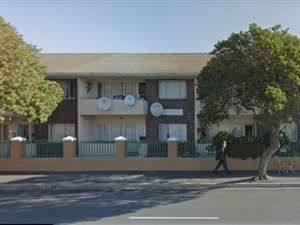 2 Bed Apartment in Goodwood Estate