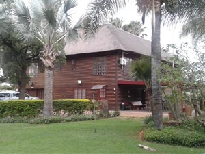 11.7 ha Farm in Zandfontein AH