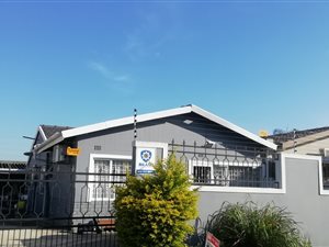 5 Bed House in Sydenham