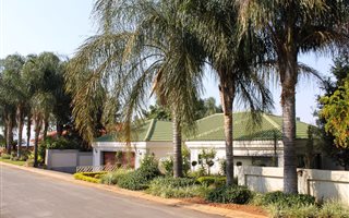 3 Bedroom House in Kosmos Ridge