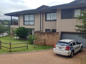 3 Bedroom Apartment in Simbithi Estate