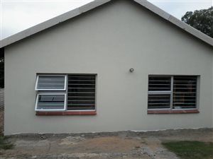 2 Bed House in Lombardy East