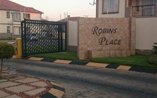 2 Bedroom Flat in Parkrand