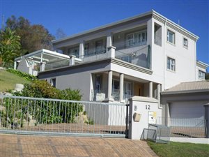 4 Bed House in Upper Robberg