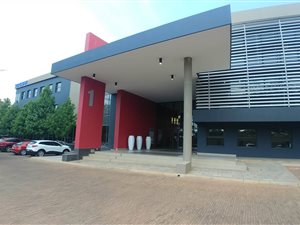 309 m² Commercial space in Eco Park