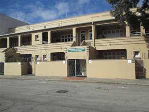 2 Bed Apartment in Port Elizabeth Central