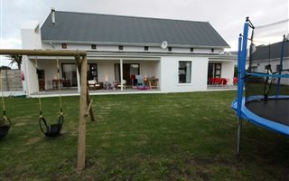 4 Bedroom House in St Francis Links
