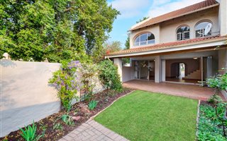 3 Bedroom Townhouse in Bordeaux