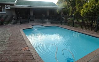 4 Bedroom House in Phalaborwa