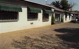 700 m² Office Space in Kempton Park Central