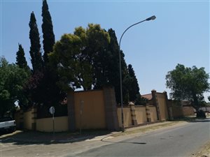 3 Bed House in Dhlamini