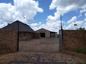 1.7 ha Farm in Hillside AH