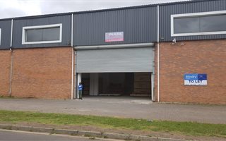 8000 m² Industrial space in Umgeni Park