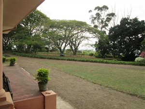 4.5 ha Smallholding in Umzinto