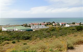 889 m² Land available in Britannica Heights