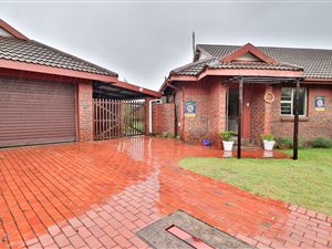 3 Bed Cluster in Birdswood