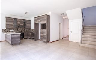 3 Bedroom House in Country View Estate