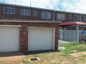 3 Bedroom Townhouse in Benoni Central