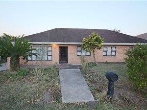 3 Bed House in Amalinda