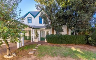 3 Bedroom House in Anesta