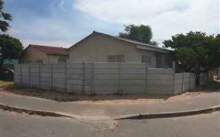 3 Bedroom House in Belhar