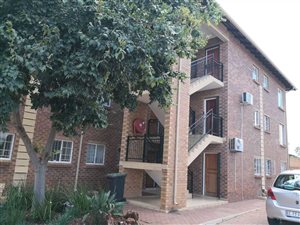 3 Bedroom Apartment in Glen Lauriston