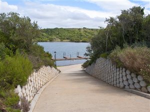 1201 m² Land available in Kromme River